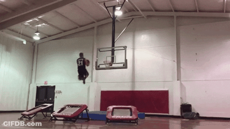 Shaq Dunking Chicago Sky Star GIF