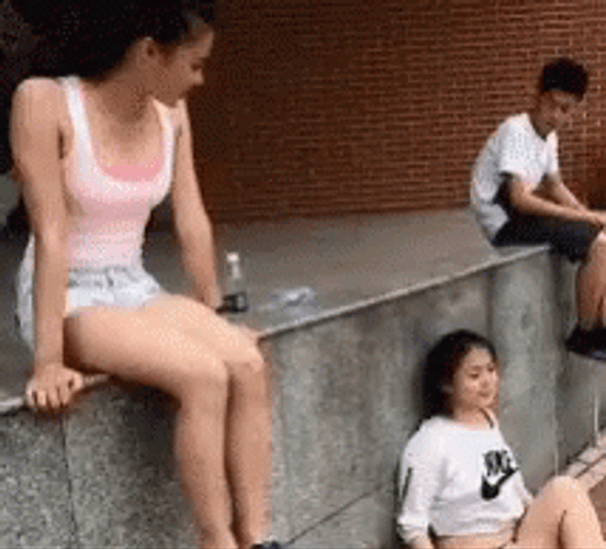 Short Girl Lift Fail GIF