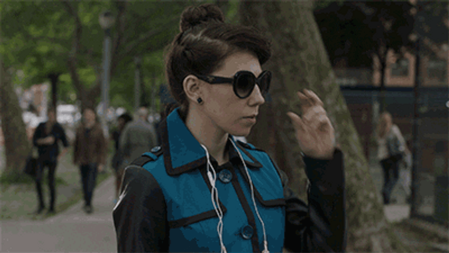 Shoshanna Shapiro Looking GIF