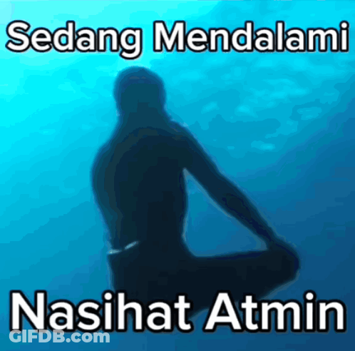 Silhouette Of Man In Water Sedang Mendalami Nasihat Atmin GIF