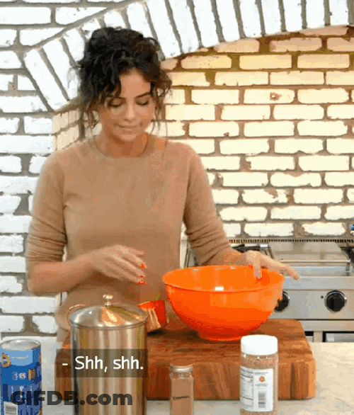 Singer Selena Gomez Shh GIF
