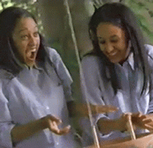 Sisters Twins Tamera Mowry Water GIF