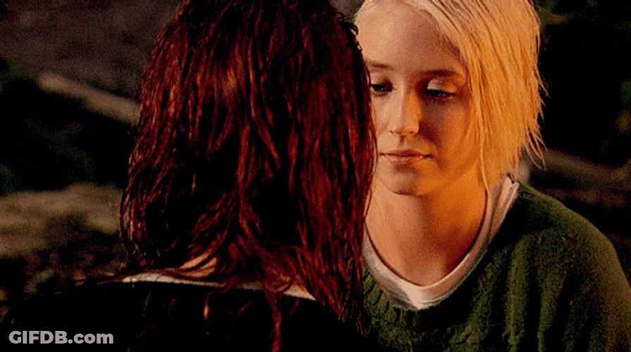 Skins Naomi Campbell Staring Closely To Effy Stonem GIF