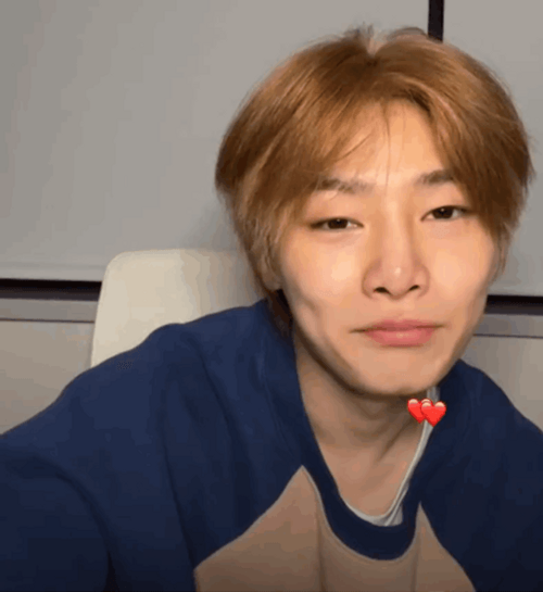 Skz Jeongin Good Job Reaction GIF