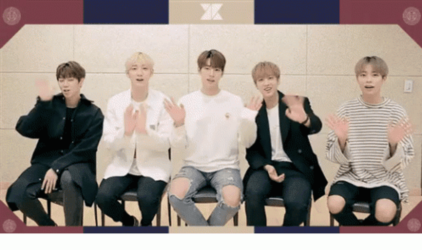 Smile And Wave Boys KNK GIF