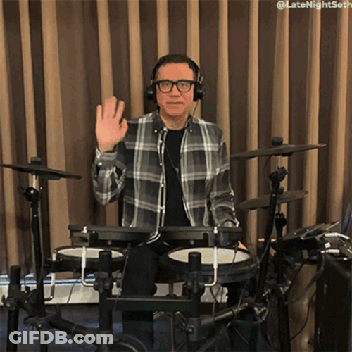 Smile And Wave Boys Seth Meyers GIF