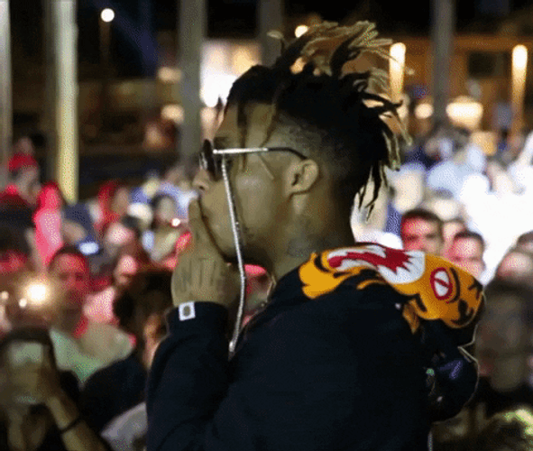 Smoking Celebrities Juice Wrld GIF