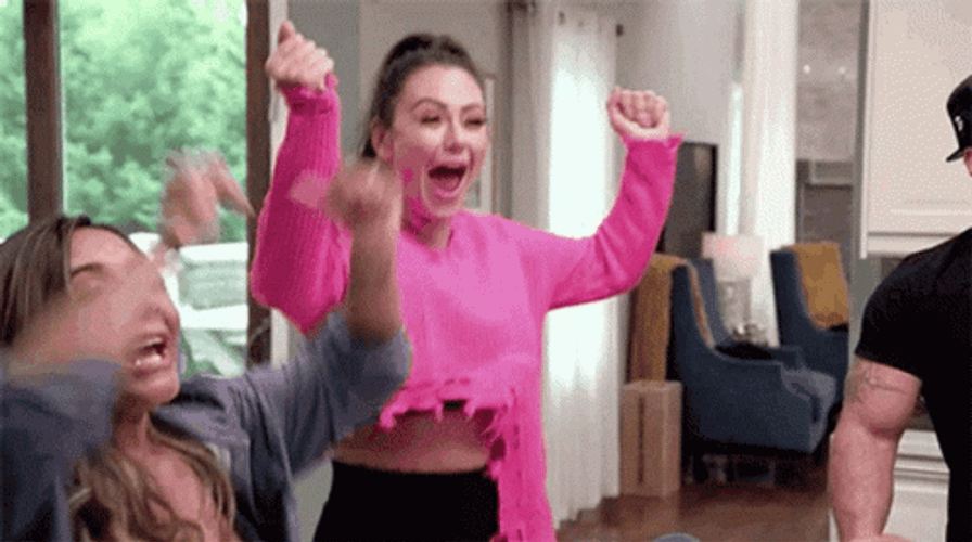 Snooki Funny High Five GIF