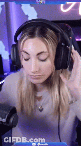 Snoop Dogg Dancing And Saying Happy Birthday GIF