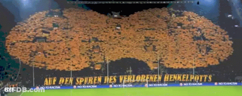 Soccer Field Banner Auf Den Spuren Des Verlorenen Henkelpots GIF