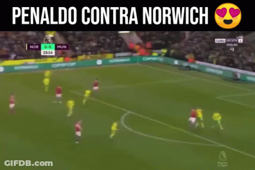 Soccer Field Penaldo Contra Norwich GIF