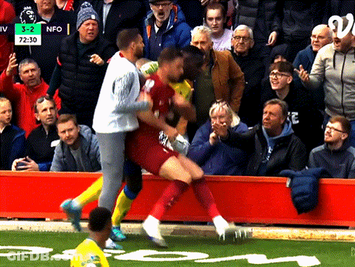 Soccer Game Liverpool Vs Manchester United GIF