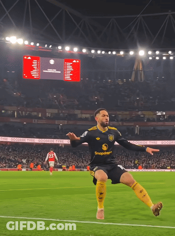 Soccer Player Celebrating In Snapdragon Jersey GIF