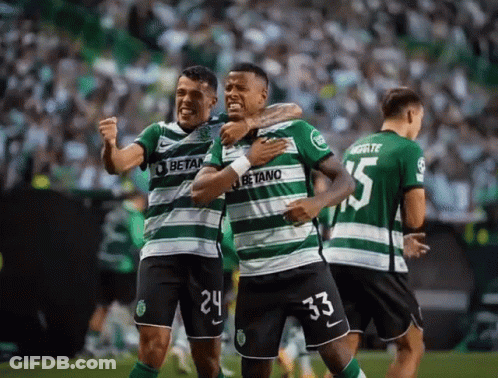 Soccer Player Green White Jersey With Allianz Armband GIF