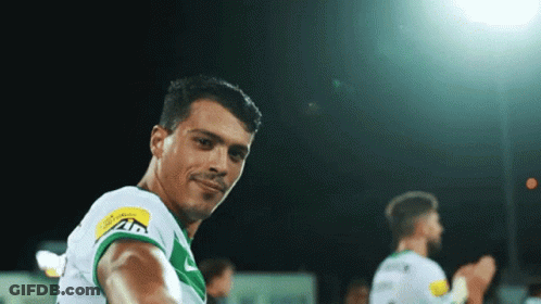 Soccer Player Green White Jersey Yellow Allianz Armband GIF