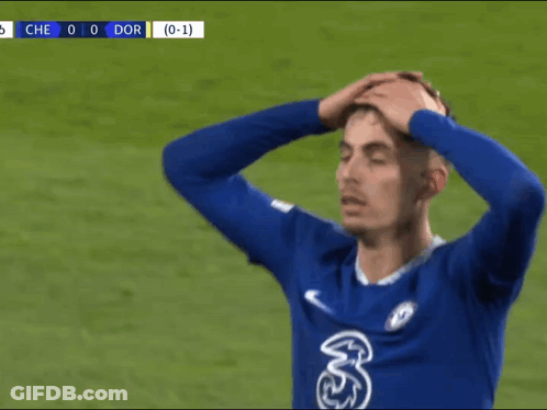 Soccer Player Holding Head Che Vs Dor GIF