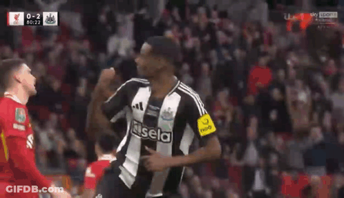 Soccer Player In Black And White Jersey Saying Usela GIF
