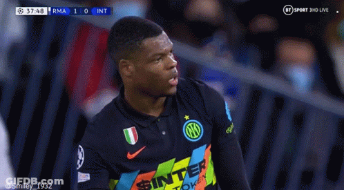 Soccer Player In Black Shirt Sinter Token GIF