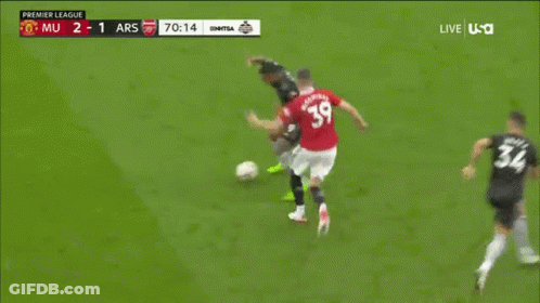 Soccer Player In Emirates Fly Emirates Jersey GIF