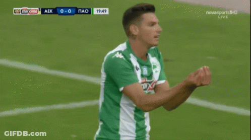 Soccer Player In Green And White Jersey Pas Kala GIF