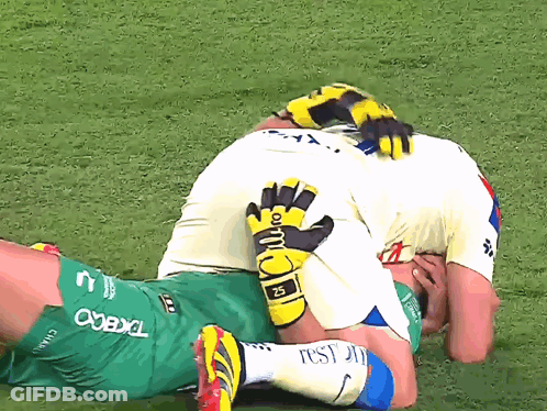Soccer Player In Green Toxeko Shirt GIF