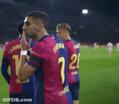 Soccer Player In Number 19 Jersey GIF