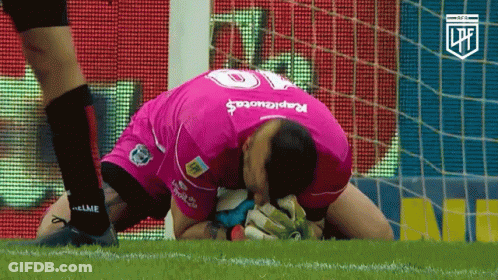 Soccer Player In Pink Jersey Number 10 GIF