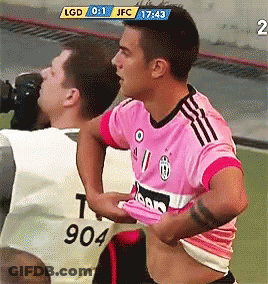 Soccer Player In Pink Jersey Number 904 GIF