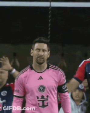 Soccer Player In Pink Jersey With Crown GIF