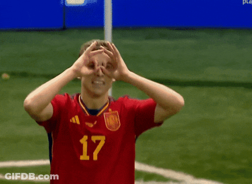 Soccer Player In Red Jersey Number 17 GIF