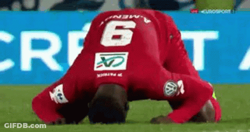 Soccer Player In Red Jersey Number 6 GIF