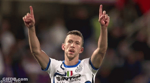 Soccer Player In Sinter Fan-Token Shirt GIF