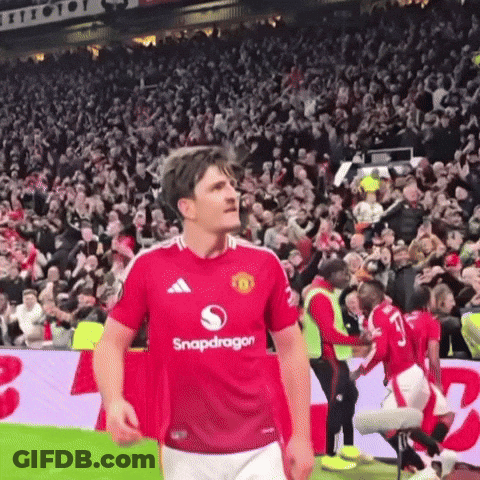 Soccer Player In Snapdragon Jersey GIF