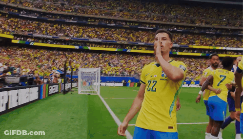 Soccer Player In Yellow Jersey Number 22 GIF