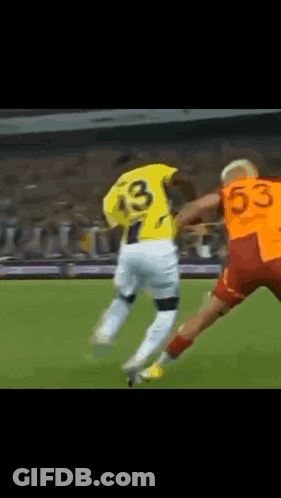 Soccer Player In Yellow Jersey Number 33 GIF