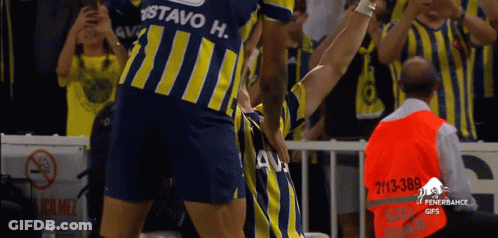 Soccer Player Jersey Saying Ustavo H GIF