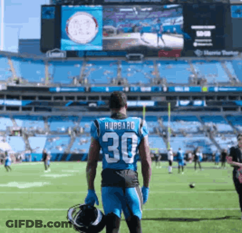 Soccer Player Lewandowski On Back GIF