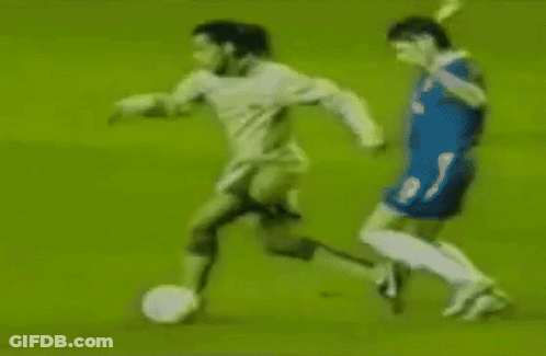 Soccer Player Number 21 On Field GIF