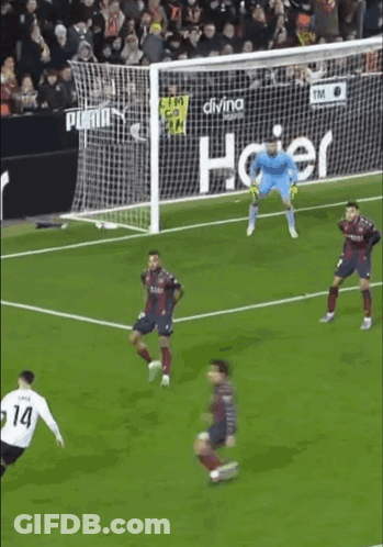 Soccer Player Number 22 On Field GIF
