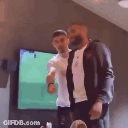 Soccer Player Number 33 GIF