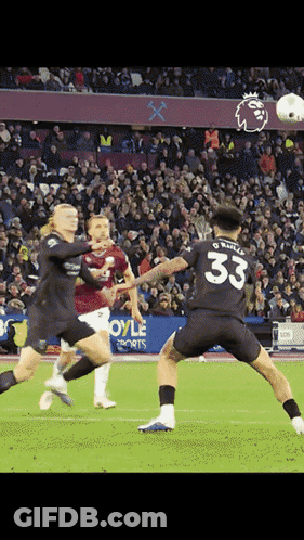 Soccer Player Number 33 GIF