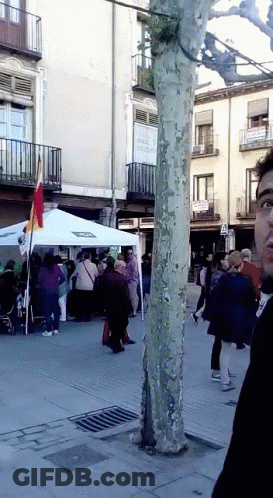 Soccer Player Running With 12 Agences En France GIF