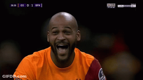 Soccer Player Thumbs Up In Front Of Scoreboard GS 0 1 BFK GIF