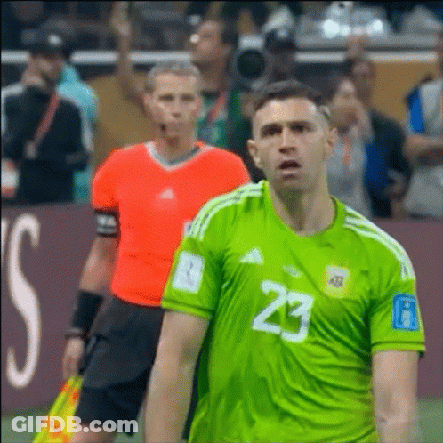 Soccer Player Wearing A Green Jersey With The Number 23 On It GIF