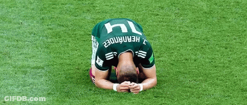 Soccer Player With Hernandez On Shirt GIF