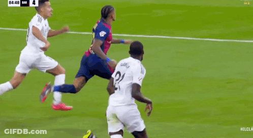 Soccer Player With Number 33 Jersey GIF