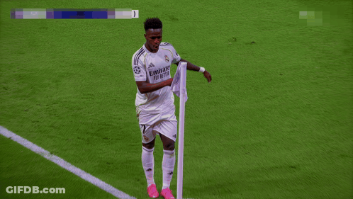 Soccer Player With Number 7 On Jersey GIF