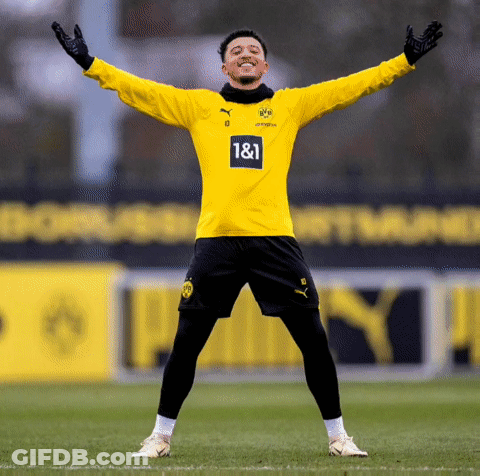Soccer Player Yellow Shirt 1 & 1 GIF