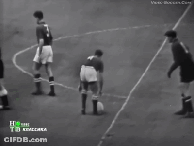Soccer Players On Field Video-Soccer.com GIF