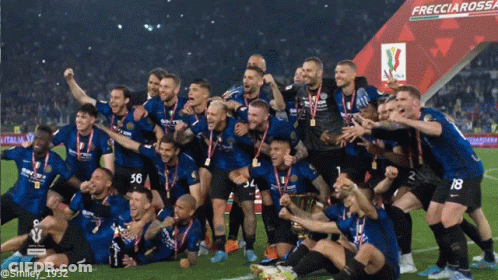 Soccer Players Posing With Frecciarossa Sign GIF